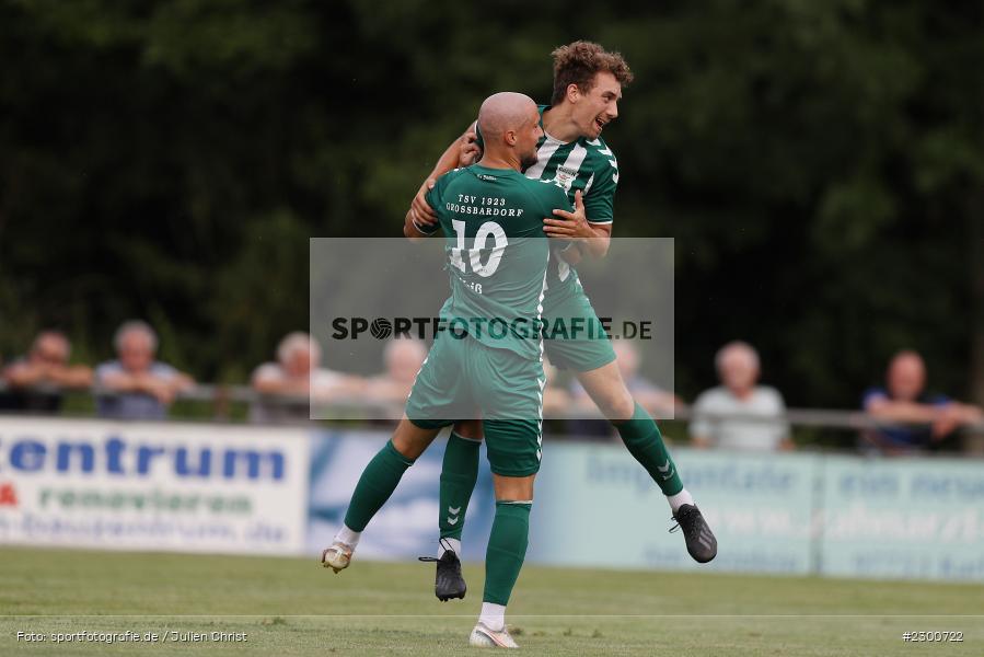 Emotionen, Torjubel, Maximilian Weiß, Xaver Müller, Sportgelände, Karlburg, 27.07.2021, BFV, sport, action, Fussball, Deutschland, Juli 2021, Saison 2021/2022, Grabfeldgallier, TSV, Bayernliga Nord, TSV Großbardorf, TSV Karlburg - Bild-ID: 2300722