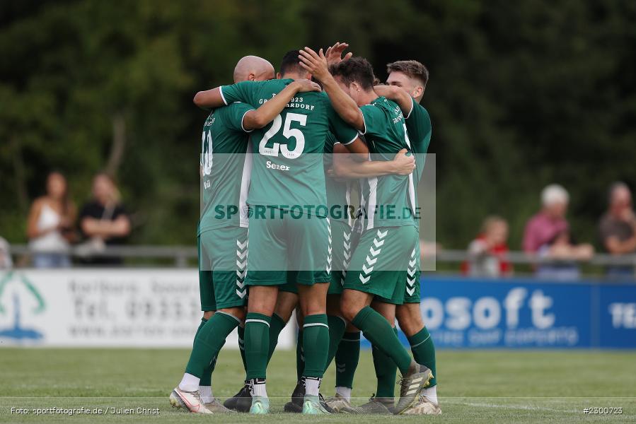 Maximilian Weiß, Sertan Sener, Torjubel, Xaver Müller, Sportgelände, Karlburg, 27.07.2021, BFV, sport, action, Fussball, Deutschland, Juli 2021, Saison 2021/2022, Grabfeldgallier, TSV, Bayernliga Nord, TSV Großbardorf, TSV Karlburg - Bild-ID: 2300723