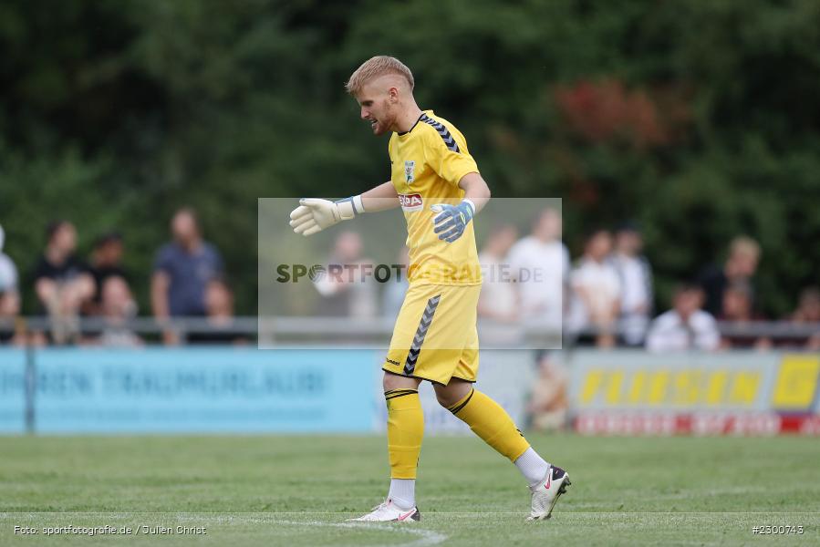 Torwart, Justin Reichert, Sportgelände, Karlburg, 27.07.2021, BFV, sport, action, Fussball, Deutschland, Juli 2021, Saison 2021/2022, Grabfeldgallier, TSV, Bayernliga Nord, TSV Großbardorf, TSV Karlburg - Bild-ID: 2300743