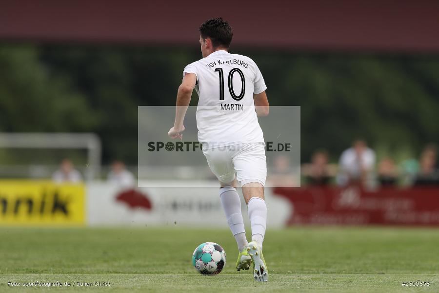 Rückennummer, Backside, Jan Martin, Sportgelände, Karlburg, 27.07.2021, BFV, sport, action, Fussball, Deutschland, Juli 2021, Saison 2021/2022, Grabfeldgallier, TSV, Bayernliga Nord, TSV Großbardorf, TSV Karlburg - Bild-ID: 2300858 Rückennummer, Backside, Jan Martin, Sportgelände, Karlburg, 27.07.2021, BFV, sport, action, Fussball, Deutschland, Juli 2021, Saison 2021/2022, Grabfeldgallier, TSV, Bayernliga Nord, TSV Großbardorf, TSV Karlburg - Bild-ID: 2300858