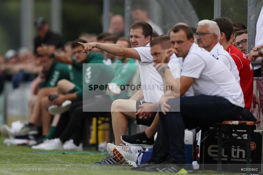 gibt Anweisungen, Markus Köhler, Sportgelände, Karlburg, 27.07.2021, BFV, sport, action, Fussball, Deutschland, Juli 2021, Saison 2021/2022, Grabfeldgallier, TSV, Bayernliga Nord, TSV Großbardorf, TSV Karlburg - Bild-ID: 2300862 gibt Anweisungen, Markus Köhler, Sportgelände, Karlburg, 27.07.2021, BFV, sport, action, Fussball, Deutschland, Juli 2021, Saison 2021/2022, Grabfeldgallier, TSV, Bayernliga Nord, TSV Großbardorf, TSV Karlburg - Bild-ID: 2300862