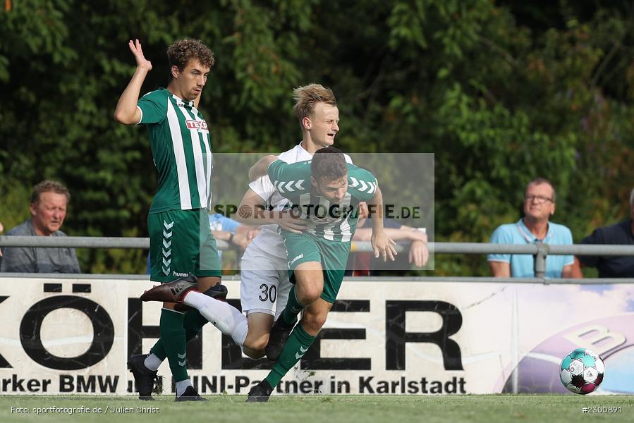 Lukas Illig, Sportgelände, Karlburg, 27.07.2021, BFV, sport, action, Fussball, Deutschland, Juli 2021, Saison 2021/2022, Grabfeldgallier, TSV, Bayernliga Nord, TSV Großbardorf, TSV Karlburg - Bild-ID: 2300891