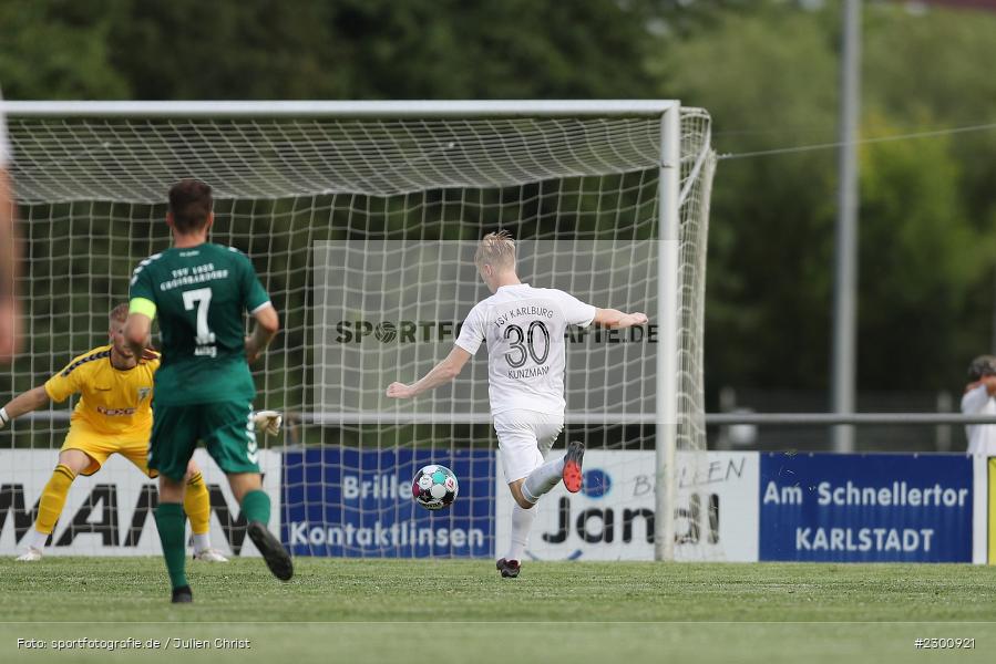Tor, Marco Kunzmann, Sportgelände, Karlburg, 27.07.2021, BFV, sport, action, Fussball, Deutschland, Juli 2021, Saison 2021/2022, Grabfeldgallier, TSV, Bayernliga Nord, TSV Großbardorf, TSV Karlburg - Bild-ID: 2300921