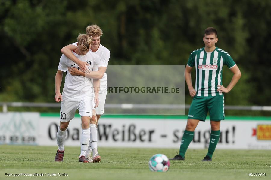 Torjubel, Adrian Winter, Marco Kunzmann, Sportgelände, Karlburg, 27.07.2021, BFV, sport, action, Fussball, Deutschland, Juli 2021, Saison 2021/2022, Grabfeldgallier, TSV, Bayernliga Nord, TSV Großbardorf, TSV Karlburg - Bild-ID: 2300931