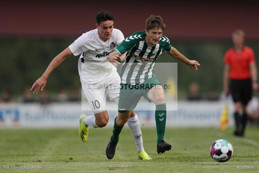 Diego Schwab, Jan Martin, Sportgelände, Karlburg, 27.07.2021, BFV, sport, action, Fussball, Deutschland, Juli 2021, Saison 2021/2022, Grabfeldgallier, TSV, Bayernliga Nord, TSV Großbardorf, TSV Karlburg - Bild-ID: 2300938
