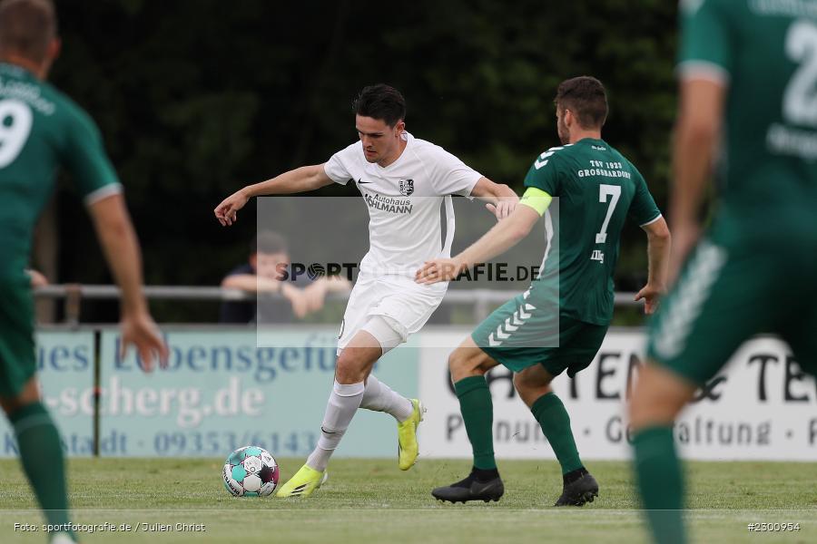 Jan Martin, Sportgelände, Karlburg, 27.07.2021, BFV, sport, action, Fussball, Deutschland, Juli 2021, Saison 2021/2022, Grabfeldgallier, TSV, Bayernliga Nord, TSV Großbardorf, TSV Karlburg - Bild-ID: 2300954 Jan Martin, Sportgelände, Karlburg, 27.07.2021, BFV, sport, action, Fussball, Deutschland, Juli 2021, Saison 2021/2022, Grabfeldgallier, TSV, Bayernliga Nord, TSV Großbardorf, TSV Karlburg - Bild-ID: 2300954