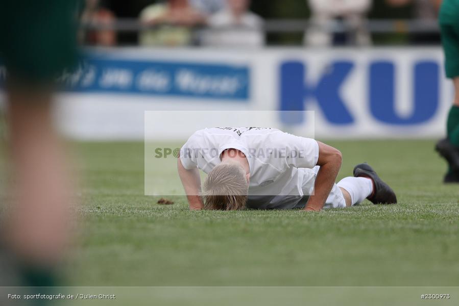 Hadern, Frust, Marco Kunzmann, Sportgelände, Karlburg, 27.07.2021, BFV, sport, action, Fussball, Deutschland, Juli 2021, Saison 2021/2022, Grabfeldgallier, TSV, Bayernliga Nord, TSV Großbardorf, TSV Karlburg - Bild-ID: 2300973