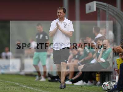 Fotos von TSV Karlburg - TSV Großbardorf auf sportfotografie.de