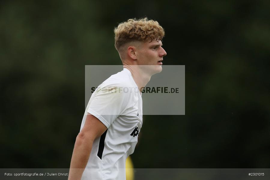 Adrian Winter, Sportgelände, Karlburg, 27.07.2021, BFV, sport, action, Fussball, Deutschland, Juli 2021, Saison 2021/2022, Grabfeldgallier, TSV, Bayernliga Nord, TSV Großbardorf, TSV Karlburg - Bild-ID: 2301015 Adrian Winter, Sportgelände, Karlburg, 27.07.2021, BFV, sport, action, Fussball, Deutschland, Juli 2021, Saison 2021/2022, Grabfeldgallier, TSV, Bayernliga Nord, TSV Großbardorf, TSV Karlburg - Bild-ID: 2301015