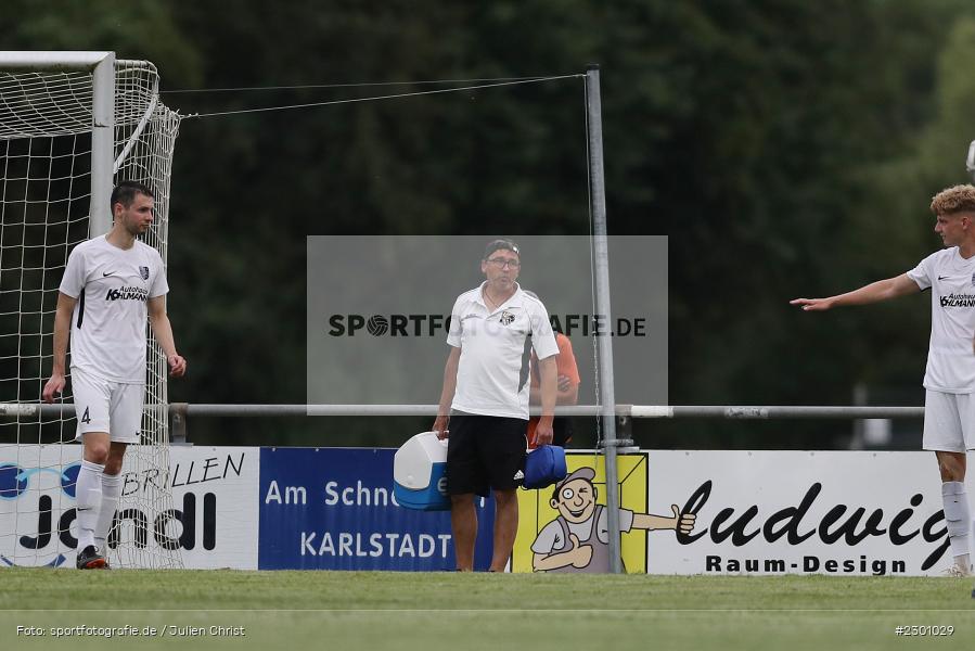 Physiotherapeut, Thomas Wolf, Sportgelände, Karlburg, 27.07.2021, BFV, sport, action, Fussball, Deutschland, Juli 2021, Saison 2021/2022, Grabfeldgallier, TSV, Bayernliga Nord, TSV Großbardorf, TSV Karlburg - Bild-ID: 2301029 Physiotherapeut, Thomas Wolf, Sportgelände, Karlburg, 27.07.2021, BFV, sport, action, Fussball, Deutschland, Juli 2021, Saison 2021/2022, Grabfeldgallier, TSV, Bayernliga Nord, TSV Großbardorf, TSV Karlburg - Bild-ID: 2301029