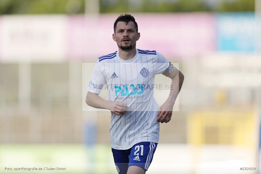 300, Daniel Cheron, Stadion am Schönbusch, Aschaffenburg, 30.07.2021, BFV, sport, action, Fussball, Deutschland, Juli 2021, Regionalliga Bayern, Saison 2021/2022, SGF, SVA01, SpVgg Greuther Fürth II, SV Viktoria Aschaffenburg - Bild-ID: 2301209 300, Daniel Cheron, Stadion am Schönbusch, Aschaffenburg, 30.07.2021, BFV, sport, action, Fussball, Deutschland, Juli 2021, Regionalliga Bayern, Saison 2021/2022, SGF, SVA01, SpVgg Greuther Fürth II, SV Viktoria Aschaffenburg - Bild-ID: 2301209