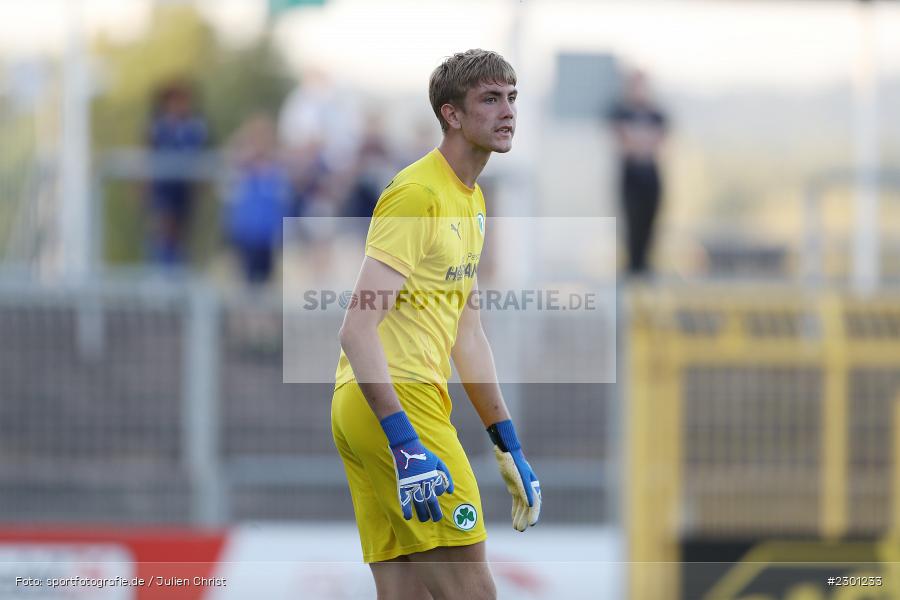 Lasse Schulz, Stadion am Schönbusch, Aschaffenburg, 30.07.2021, BFV, sport, action, Fussball, Deutschland, Juli 2021, Regionalliga Bayern, Saison 2021/2022, SGF, SVA01, SpVgg Greuther Fürth II, SV Viktoria Aschaffenburg - Bild-ID: 2301233 Lasse Schulz, Stadion am Schönbusch, Aschaffenburg, 30.07.2021, BFV, sport, action, Fussball, Deutschland, Juli 2021, Regionalliga Bayern, Saison 2021/2022, SGF, SVA01, SpVgg Greuther Fürth II, SV Viktoria Aschaffenburg - Bild-ID: 2301233