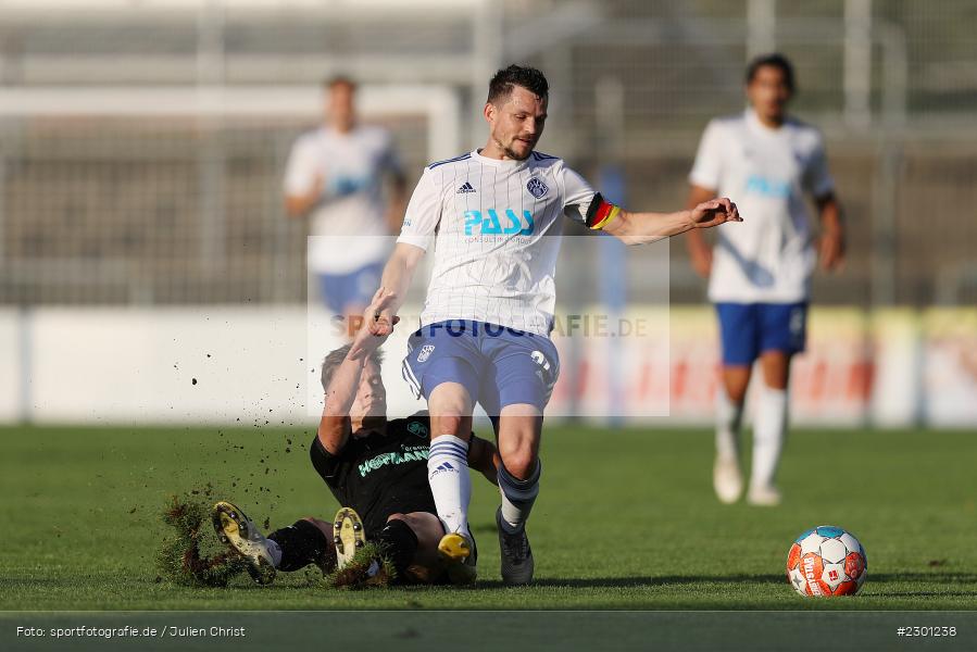 Daniel Cheron, Stadion am Schönbusch, Aschaffenburg, 30.07.2021, BFV, sport, action, Fussball, Deutschland, Juli 2021, Regionalliga Bayern, Saison 2021/2022, SGF, SVA01, SpVgg Greuther Fürth II, SV Viktoria Aschaffenburg - Bild-ID: 2301238
