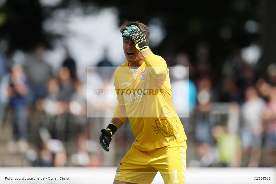 Julian Schneider, Willy-Sachs-Stadion, Schweinfurt, 31.07.2021, BFV, sport, action, Fussball, Deutschland, Juli 2021, Regionalliga Bayern, Saison 2021/2022, TSV, FC05, TSV Aubstadt, 1. FC Schweinfurt 05 - Bild-ID: 2301368
