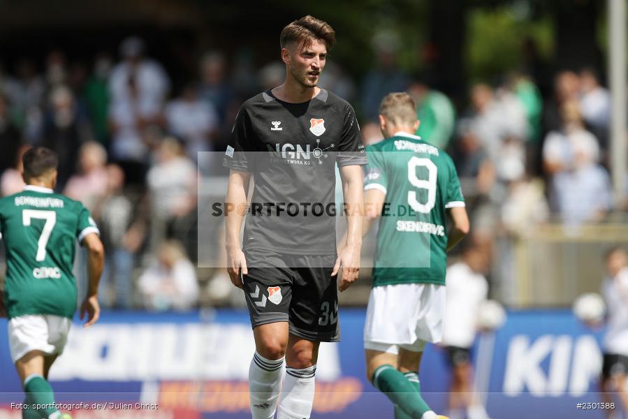 Tim Hüttl, Willy-Sachs-Stadion, Schweinfurt, 31.07.2021, BFV, sport, action, Fussball, Deutschland, Juli 2021, Regionalliga Bayern, Saison 2021/2022, TSV, FC05, TSV Aubstadt, 1. FC Schweinfurt 05 - Bild-ID: 2301388