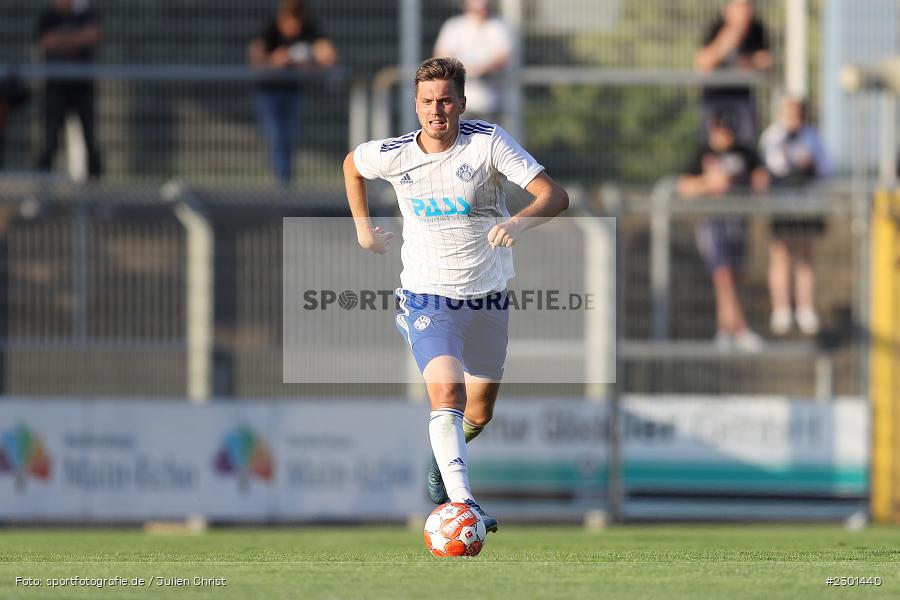 Luca Dähn, Stadion am Schönbusch, Aschaffenburg, 30.07.2021, BFV, sport, action, Fussball, Deutschland, Juli 2021, Regionalliga Bayern, Saison 2021/2022, SGF, SVA01, SpVgg Greuther Fürth II, SV Viktoria Aschaffenburg - Bild-ID: 2301440