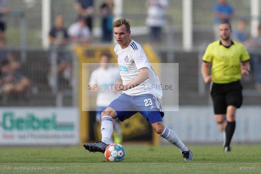 Tom Schulz, Stadion am Schönbusch, Aschaffenburg, 30.07.2021, BFV, sport, action, Fussball, Deutschland, Juli 2021, Regionalliga Bayern, Saison 2021/2022, SGF, SVA01, SpVgg Greuther Fürth II, SV Viktoria Aschaffenburg - Bild-ID: 2301455 Tom Schulz, Stadion am Schönbusch, Aschaffenburg, 30.07.2021, BFV, sport, action, Fussball, Deutschland, Juli 2021, Regionalliga Bayern, Saison 2021/2022, SGF, SVA01, SpVgg Greuther Fürth II, SV Viktoria Aschaffenburg - Bild-ID: 2301455