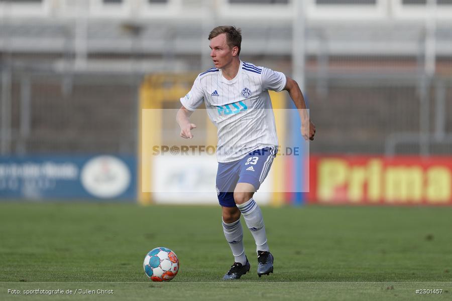 Tom Schulz, Stadion am Schönbusch, Aschaffenburg, 30.07.2021, BFV, sport, action, Fussball, Deutschland, Juli 2021, Regionalliga Bayern, Saison 2021/2022, SGF, SVA01, SpVgg Greuther Fürth II, SV Viktoria Aschaffenburg - Bild-ID: 2301457 Tom Schulz, Stadion am Schönbusch, Aschaffenburg, 30.07.2021, BFV, sport, action, Fussball, Deutschland, Juli 2021, Regionalliga Bayern, Saison 2021/2022, SGF, SVA01, SpVgg Greuther Fürth II, SV Viktoria Aschaffenburg - Bild-ID: 2301457