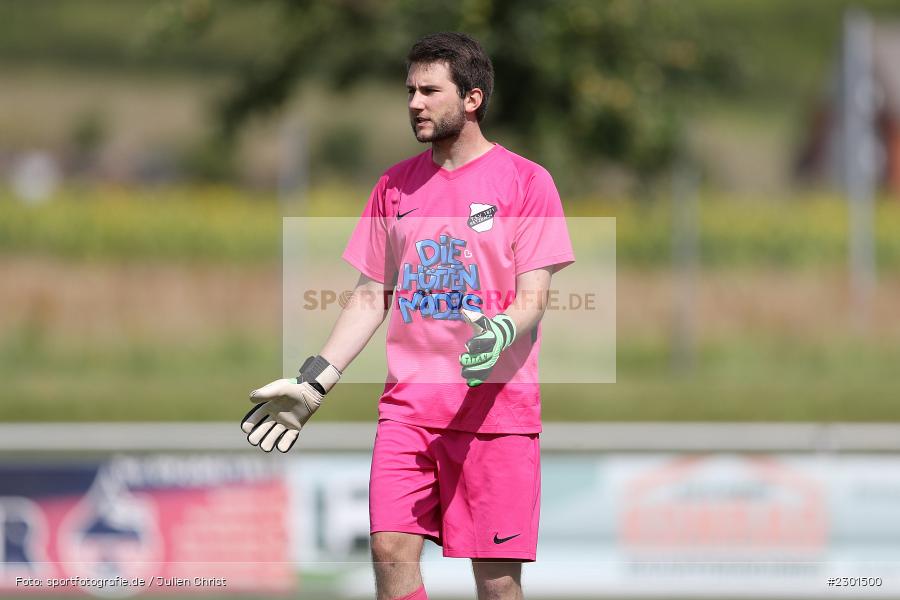Die Hütten Mädels, Maximilian Müller, Sportplatz, Retzbach, 01.08.2021, BFV, sport, action, Fussball, Deutschland, August 2021, Kreisliga Würzburg, Saison 2021/2022, FVS, TSV, FV Steinfeld/Hausen-Rohrbach, TSV Retzbach - Bild-ID: 2301500