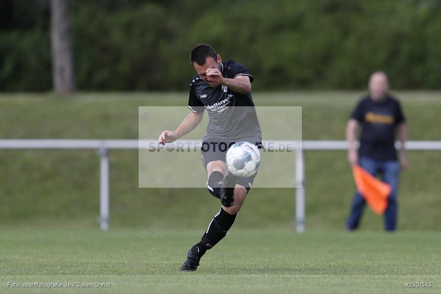 Uwe Ebert, Sportplatz, Retzbach, 01.08.2021, BFV, sport, action, Fussball, Deutschland, August 2021, Kreisliga Würzburg, Saison 2021/2022, FVS, TSV, FV Steinfeld/Hausen-Rohrbach, TSV Retzbach - Bild-ID: 2301543