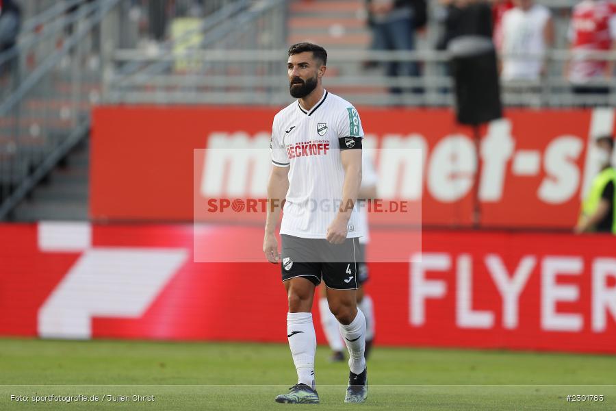 Daniel Mikic, FLYERALARM Arena, Würzburg, 02.08.2021, DFB, sport, action, Fussball, Deutschland, August 2021, 3. Liga, Saison 2021/2022, SCV, FWK, SC Verl, FC Würzburger Kickers - Bild-ID: 2301783