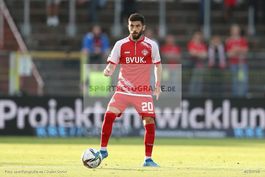 Fanol Perdedaj, FLYERALARM Arena, Würzburg, 02.08.2021, DFB, sport, action, Fussball, Deutschland, August 2021, 3. Liga, Saison 2021/2022, SCV, FWK, SC Verl, FC Würzburger Kickers - Bild-ID: 2301798