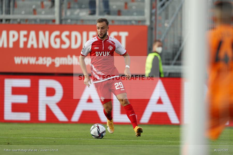 David Kopacz, FLYERALARM Arena, Würzburg, 02.08.2021, DFB, sport, action, Fussball, Deutschland, August 2021, 3. Liga, Saison 2021/2022, SCV, FWK, SC Verl, FC Würzburger Kickers - Bild-ID: 2301799