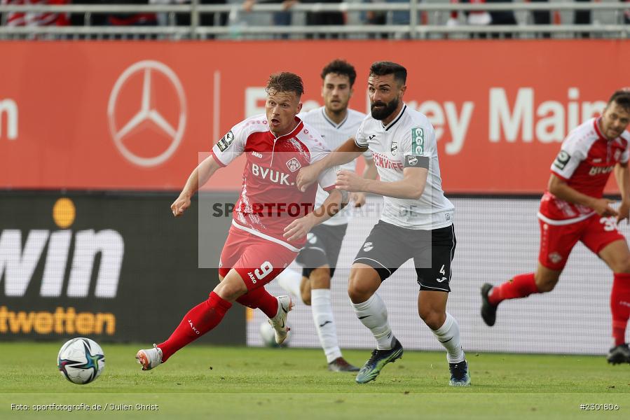 Daniel Mikic, Marvin Pourié, FLYERALARM Arena, Würzburg, 02.08.2021, DFB, sport, action, Fussball, Deutschland, August 2021, 3. Liga, Saison 2021/2022, SCV, FWK, SC Verl, FC Würzburger Kickers - Bild-ID: 2301806