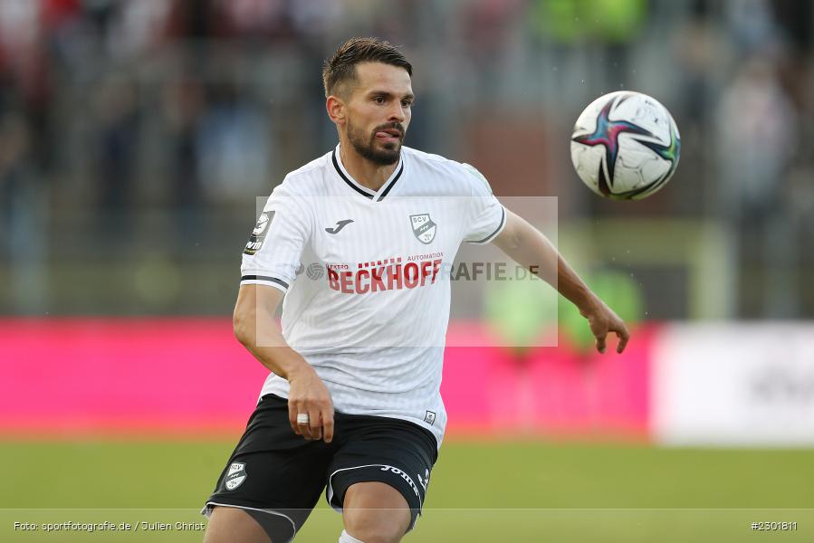 Kasim Rabihic, FLYERALARM Arena, Würzburg, 02.08.2021, DFB, sport, action, Fussball, Deutschland, August 2021, 3. Liga, Saison 2021/2022, SCV, FWK, SC Verl, FC Würzburger Kickers - Bild-ID: 2301811
