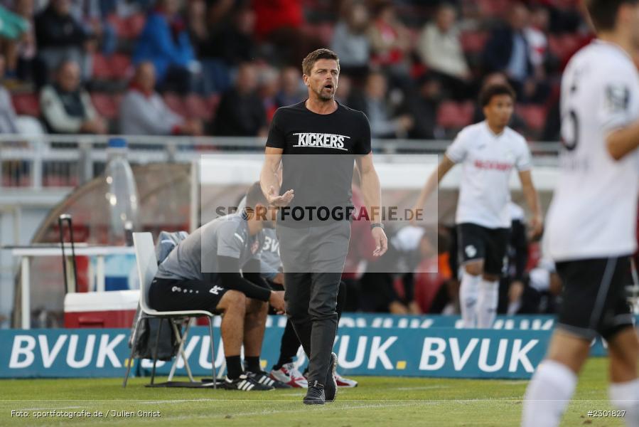 Torsten Ziegner, FLYERALARM Arena, Würzburg, 02.08.2021, DFB, sport, action, Fussball, Deutschland, August 2021, 3. Liga, Saison 2021/2022, SCV, FWK, SC Verl, FC Würzburger Kickers - Bild-ID: 2301827