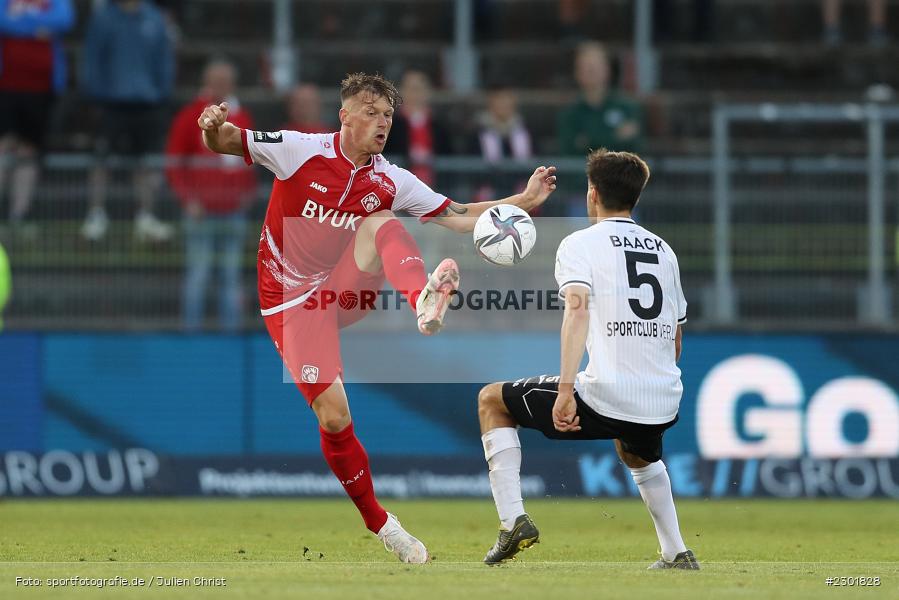 Marvin Pourié, FLYERALARM Arena, Würzburg, 02.08.2021, DFB, sport, action, Fussball, Deutschland, August 2021, 3. Liga, Saison 2021/2022, SCV, FWK, SC Verl, FC Würzburger Kickers - Bild-ID: 2301828