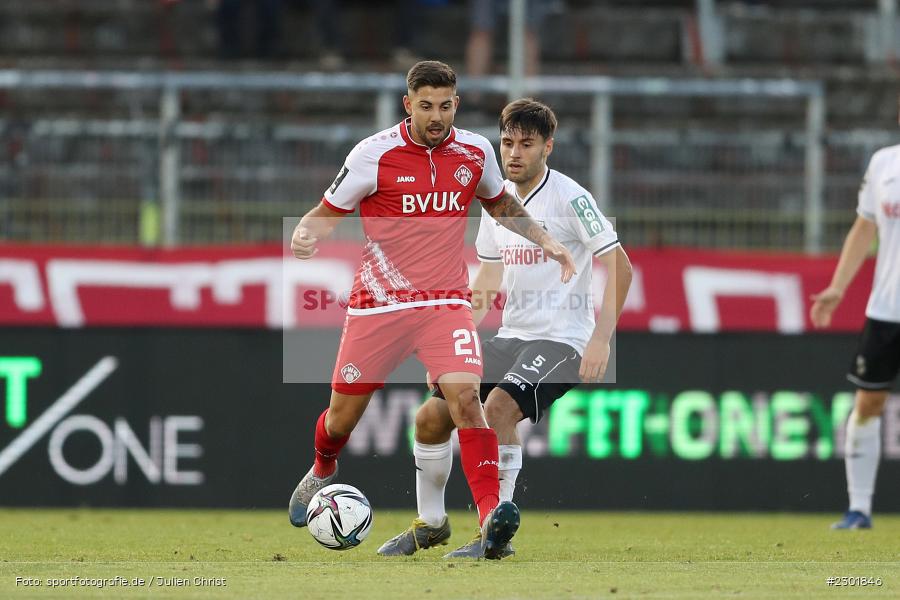 Moritz Heinrich, FLYERALARM Arena, Würzburg, 02.08.2021, DFB, sport, action, Fussball, Deutschland, August 2021, 3. Liga, Saison 2021/2022, SCV, FWK, SC Verl, FC Würzburger Kickers - Bild-ID: 2301846