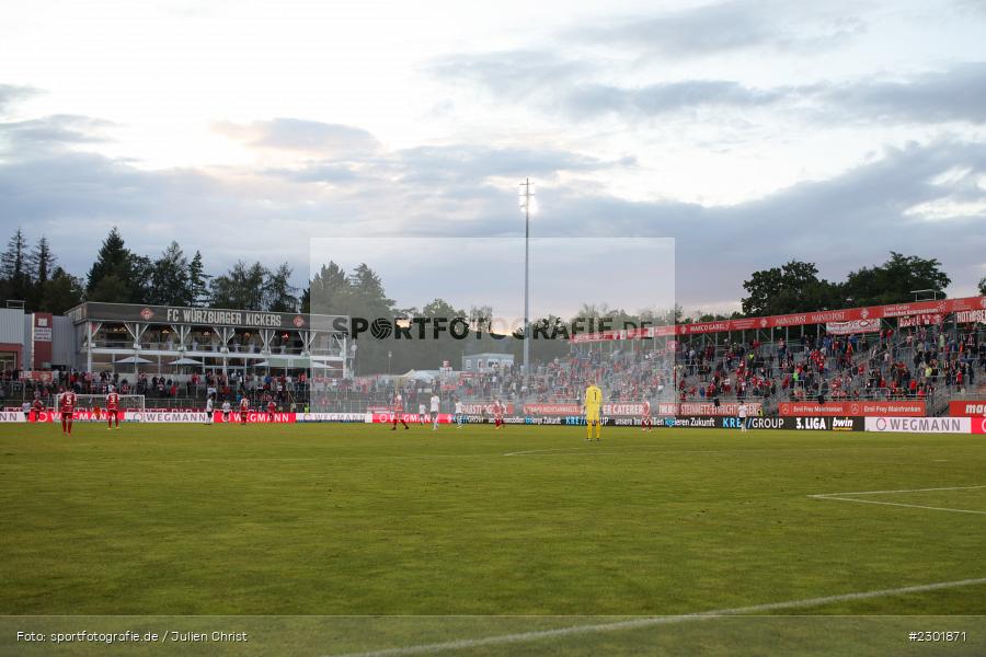 Stadion, Innenraum, FLYERALARM Arena, Würzburg, 02.08.2021, DFB, sport, action, Fussball, Deutschland, August 2021, 3. Liga, Saison 2021/2022, SCV, FWK, SC Verl, FC Würzburger Kickers - Bild-ID: 2301871