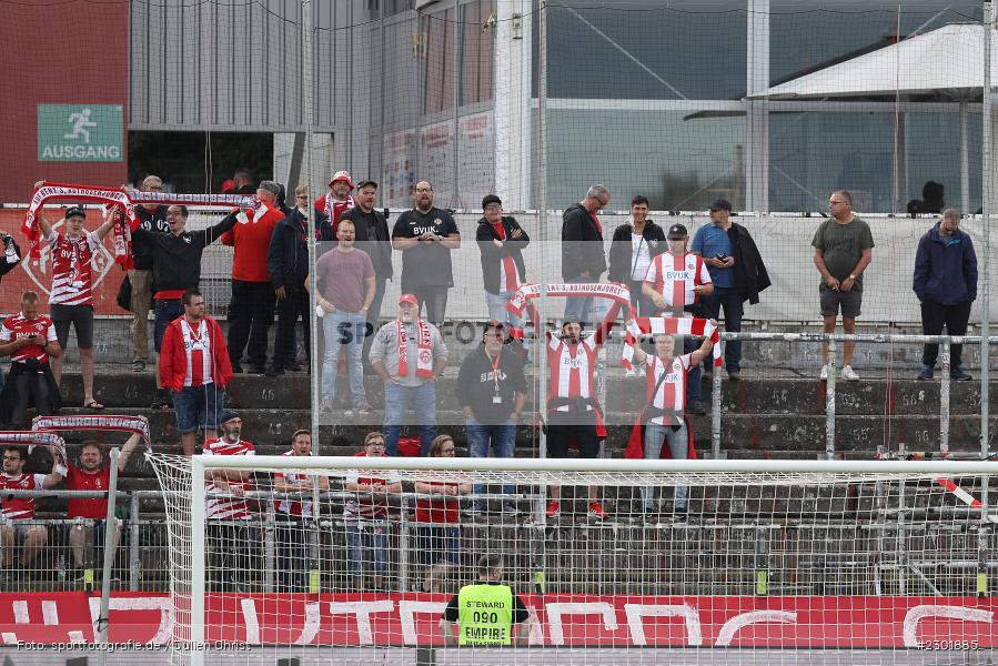 Fans, FLYERALARM Arena, Würzburg, 02.08.2021, DFB, sport, action, Fussball, Deutschland, August 2021, 3. Liga, Saison 2021/2022, SCV, FWK, SC Verl, FC Würzburger Kickers - Bild-ID: 2301885
