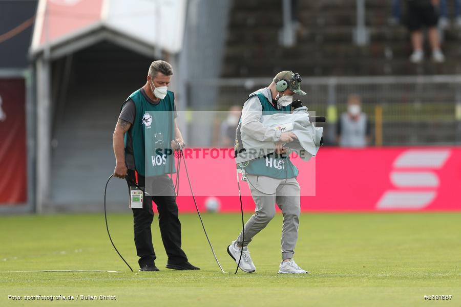 NEP, Host, Broadcast, TV-Übertragung, FLYERALARM Arena, Würzburg, 02.08.2021, DFB, sport, action, Fussball, Deutschland, August 2021, 3. Liga, Saison 2021/2022, SCV, FWK, SC Verl, FC Würzburger Kickers - Bild-ID: 2301887