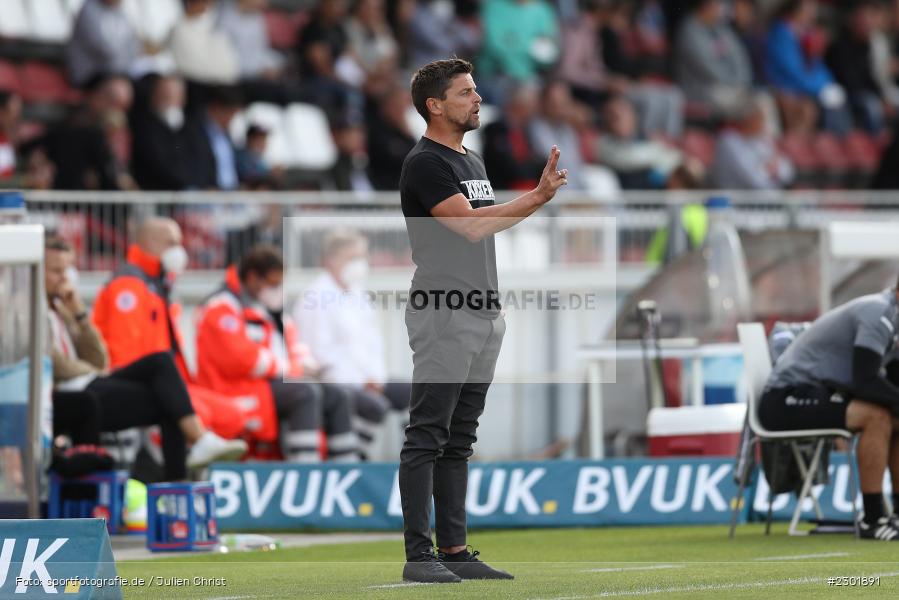 Torsten Ziegner, FLYERALARM Arena, Würzburg, 02.08.2021, DFB, sport, action, Fussball, Deutschland, August 2021, 3. Liga, Saison 2021/2022, SCV, FWK, SC Verl, FC Würzburger Kickers - Bild-ID: 2301891