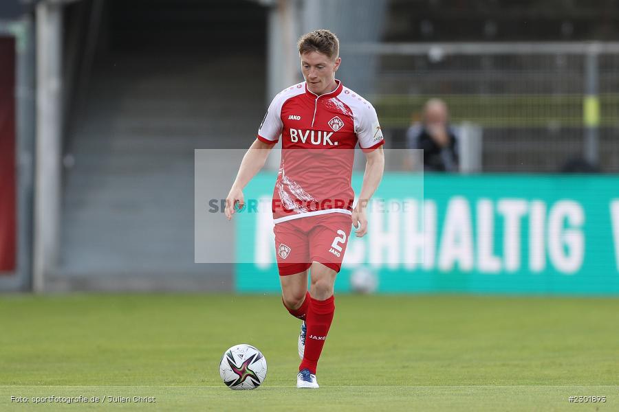 Dennis Waidner, FLYERALARM Arena, Würzburg, 02.08.2021, DFB, sport, action, Fussball, Deutschland, August 2021, 3. Liga, Saison 2021/2022, SCV, FWK, SC Verl, FC Würzburger Kickers - Bild-ID: 2301893