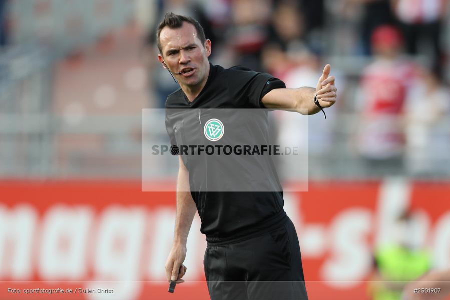 Mitja Stegemann, FLYERALARM Arena, Würzburg, 02.08.2021, DFB, sport, action, Fussball, Deutschland, August 2021, 3. Liga, Saison 2021/2022, SCV, FWK, SC Verl, FC Würzburger Kickers - Bild-ID: 2301907 Mitja Stegemann, FLYERALARM Arena, Würzburg, 02.08.2021, DFB, sport, action, Fussball, Deutschland, August 2021, 3. Liga, Saison 2021/2022, SCV, FWK, SC Verl, FC Würzburger Kickers - Bild-ID: 2301907