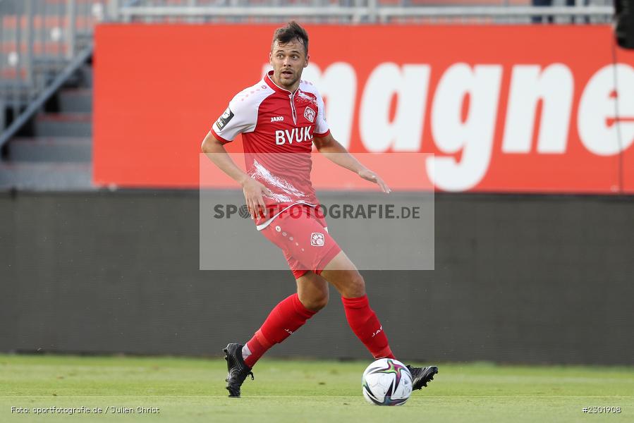 Robert Herrmann, FLYERALARM Arena, Würzburg, 02.08.2021, DFB, sport, action, Fussball, Deutschland, August 2021, 3. Liga, Saison 2021/2022, SCV, FWK, SC Verl, FC Würzburger Kickers - Bild-ID: 2301908 Robert Herrmann, FLYERALARM Arena, Würzburg, 02.08.2021, DFB, sport, action, Fussball, Deutschland, August 2021, 3. Liga, Saison 2021/2022, SCV, FWK, SC Verl, FC Würzburger Kickers - Bild-ID: 2301908
