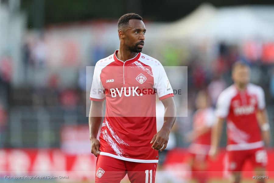 Saliou Sane, FLYERALARM Arena, Würzburg, 02.08.2021, DFB, sport, action, Fussball, Deutschland, August 2021, 3. Liga, Saison 2021/2022, SCV, FWK, SC Verl, FC Würzburger Kickers - Bild-ID: 2301912 Saliou Sane, FLYERALARM Arena, Würzburg, 02.08.2021, DFB, sport, action, Fussball, Deutschland, August 2021, 3. Liga, Saison 2021/2022, SCV, FWK, SC Verl, FC Würzburger Kickers - Bild-ID: 2301912