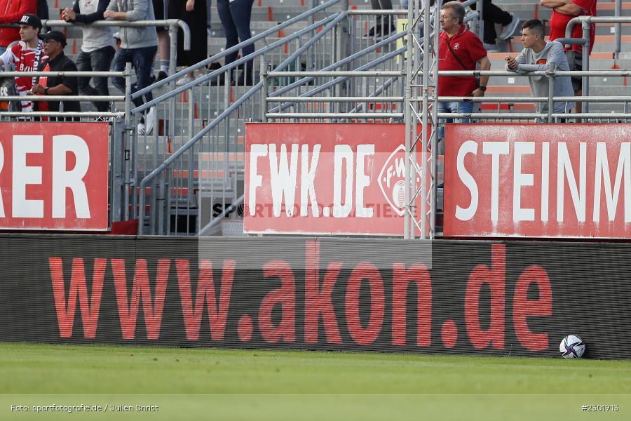 akon.de, Werbebande, FLYERALARM Arena, Würzburg, 02.08.2021, DFB, sport, action, Fussball, Deutschland, August 2021, 3. Liga, Saison 2021/2022, SCV, FWK, SC Verl, FC Würzburger Kickers - Bild-ID: 2301913 akon.de, Werbebande, FLYERALARM Arena, Würzburg, 02.08.2021, DFB, sport, action, Fussball, Deutschland, August 2021, 3. Liga, Saison 2021/2022, SCV, FWK, SC Verl, FC Würzburger Kickers - Bild-ID: 2301913
