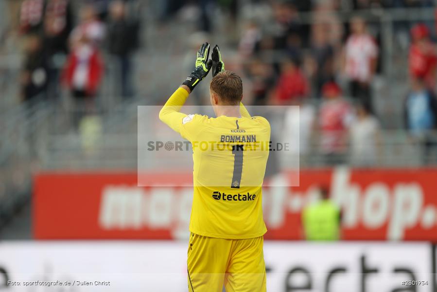 Gestik, Applaus, Hendrik Bonmann, FLYERALARM Arena, Würzburg, 02.08.2021, DFB, sport, action, Fussball, Deutschland, August 2021, 3. Liga, Saison 2021/2022, SCV, FWK, SC Verl, FC Würzburger Kickers - Bild-ID: 2301934