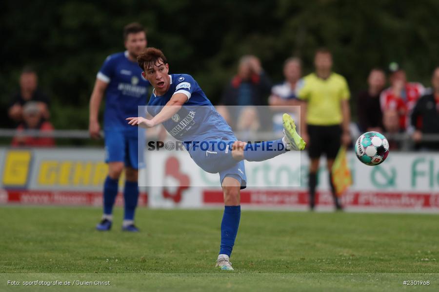 Simon Schäffer, Sportgelände, Karlburg, 04.08.2021, BFV, sport, action, Fussball, Deutschland, August 2021, Bayernliga Nord, Saison 2021/2022, WFV, TSV, Würzburger FV, TSV Karlburg - Bild-ID: 2301968