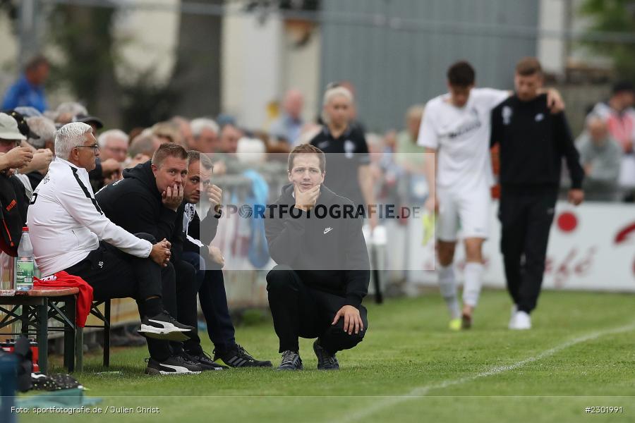 Trainer, Markus Köhler, Sportgelände, Karlburg, 04.08.2021, BFV, sport, action, Fussball, Deutschland, August 2021, Bayernliga Nord, Saison 2021/2022, WFV, TSV, Würzburger FV, TSV Karlburg - Bild-ID: 2301991