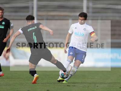 Fotos von SV Viktoria Aschaffenburg - SpVgg Greuther Fürth II auf sportfotografie.de