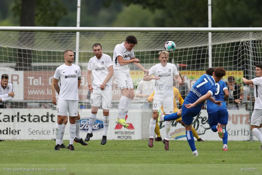 Marco Kunzmann, Jan Martin, Maurice Kübert, Marvin Schramm, Tor, Simon Schäffer, Sportgelände, Karlburg, 04.08.2021, BFV, sport, action, Fussball, Deutschland, August 2021, Bayernliga Nord, Saison 2021/2022, WFV, TSV, Würzburger FV, TSV Karlburg - Bild-ID: 2302021