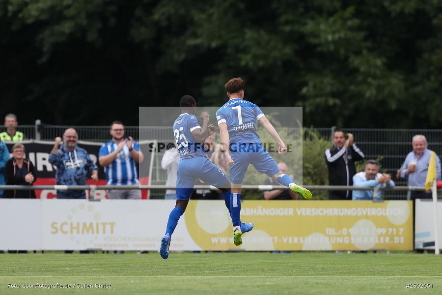 Torjubel, Simon Schäffer, Sportgelände, Karlburg, 04.08.2021, BFV, sport, action, Fussball, Deutschland, August 2021, Bayernliga Nord, Saison 2021/2022, WFV, TSV, Würzburger FV, TSV Karlburg - Bild-ID: 2302051