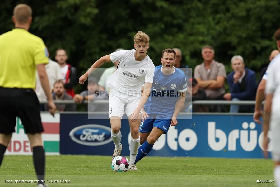 Adrian Winter, Sportgelände, Karlburg, 04.08.2021, BFV, sport, action, Fussball, Deutschland, August 2021, Bayernliga Nord, Saison 2021/2022, WFV, TSV, Würzburger FV, TSV Karlburg - Bild-ID: 2302059