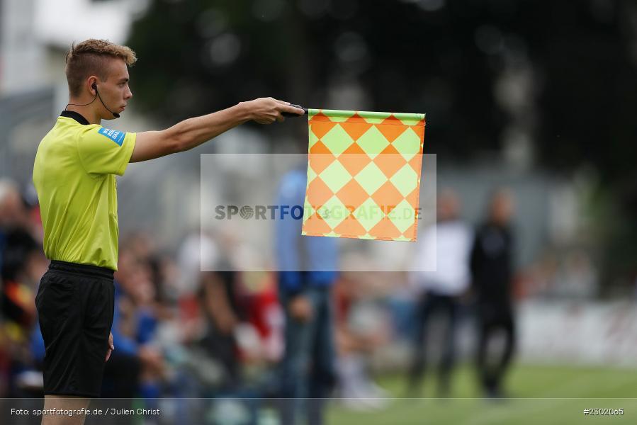 Abseits, Niklas Wich, Sportgelände, Karlburg, 04.08.2021, BFV, sport, action, Fussball, Deutschland, August 2021, Bayernliga Nord, Saison 2021/2022, WFV, TSV, Würzburger FV, TSV Karlburg - Bild-ID: 2302065