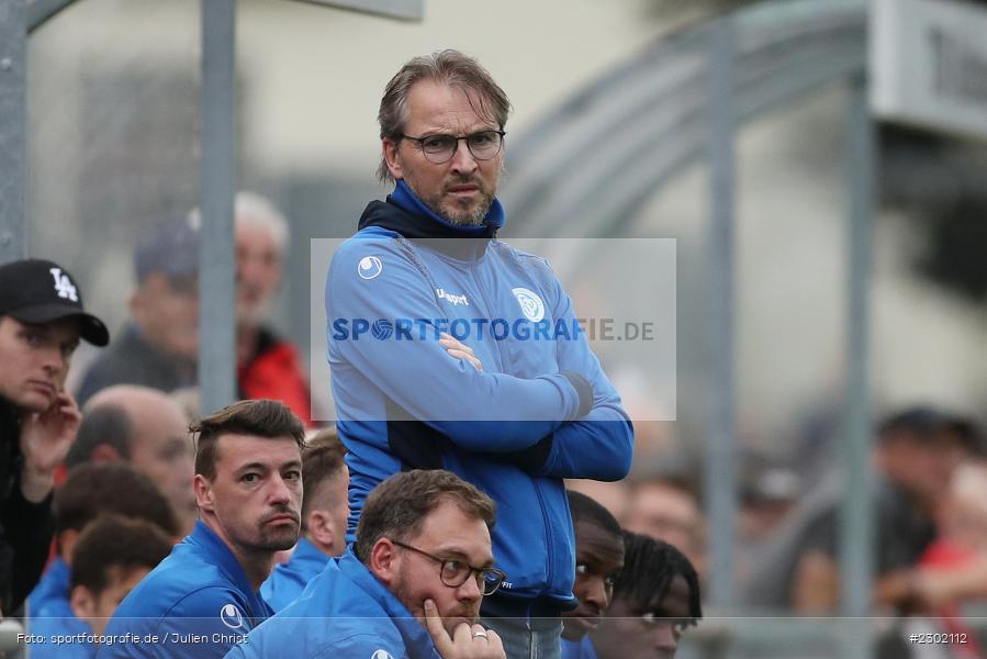 Trainer, Berthold Göbel, Sportgelände, Karlburg, 04.08.2021, BFV, sport, action, Fussball, Deutschland, August 2021, Bayernliga Nord, Saison 2021/2022, WFV, TSV, Würzburger FV, TSV Karlburg - Bild-ID: 2302112 Trainer, Berthold Göbel, Sportgelände, Karlburg, 04.08.2021, BFV, sport, action, Fussball, Deutschland, August 2021, Bayernliga Nord, Saison 2021/2022, WFV, TSV, Würzburger FV, TSV Karlburg - Bild-ID: 2302112